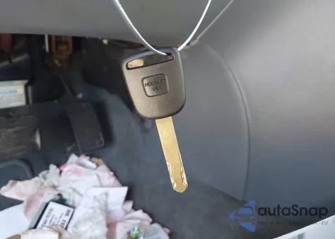 2003 Honda Accord 2.4 Lx from USA, damaged, VIN 1HGCM56373A018625